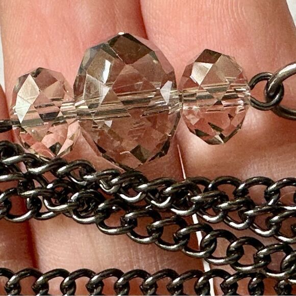 Grey long multi chain crystal necklace - Picture 3 of 10
